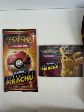 UNOPENED Pokemon Detective Pikachu Booster Pack